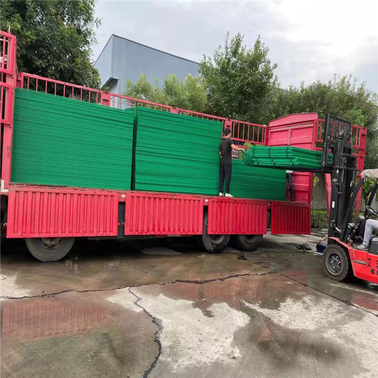 養(yǎng)殖水庫護欄網(wǎng)圖片2 養(yǎng)殖水庫護欄網(wǎng)圖片2